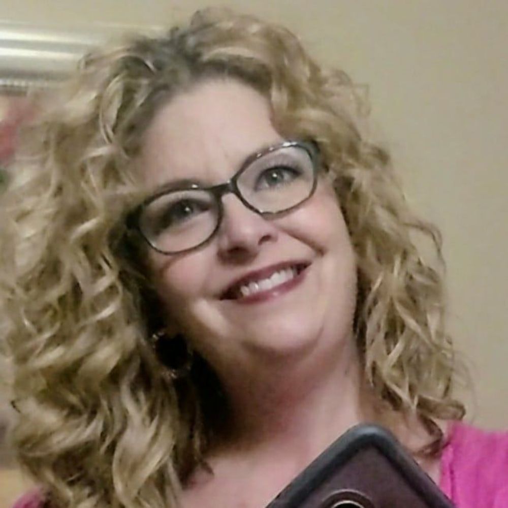 Meet your Posher, Linda